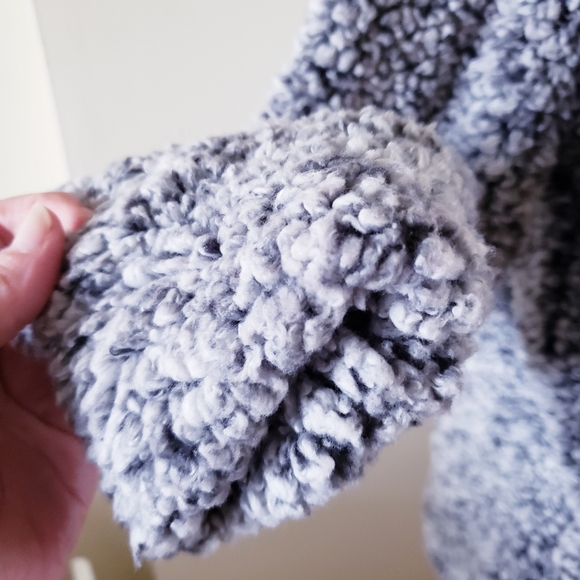 2/$45 Weatherproof Vintage Women's Cozy Pullover - L - Picture 14 of 14